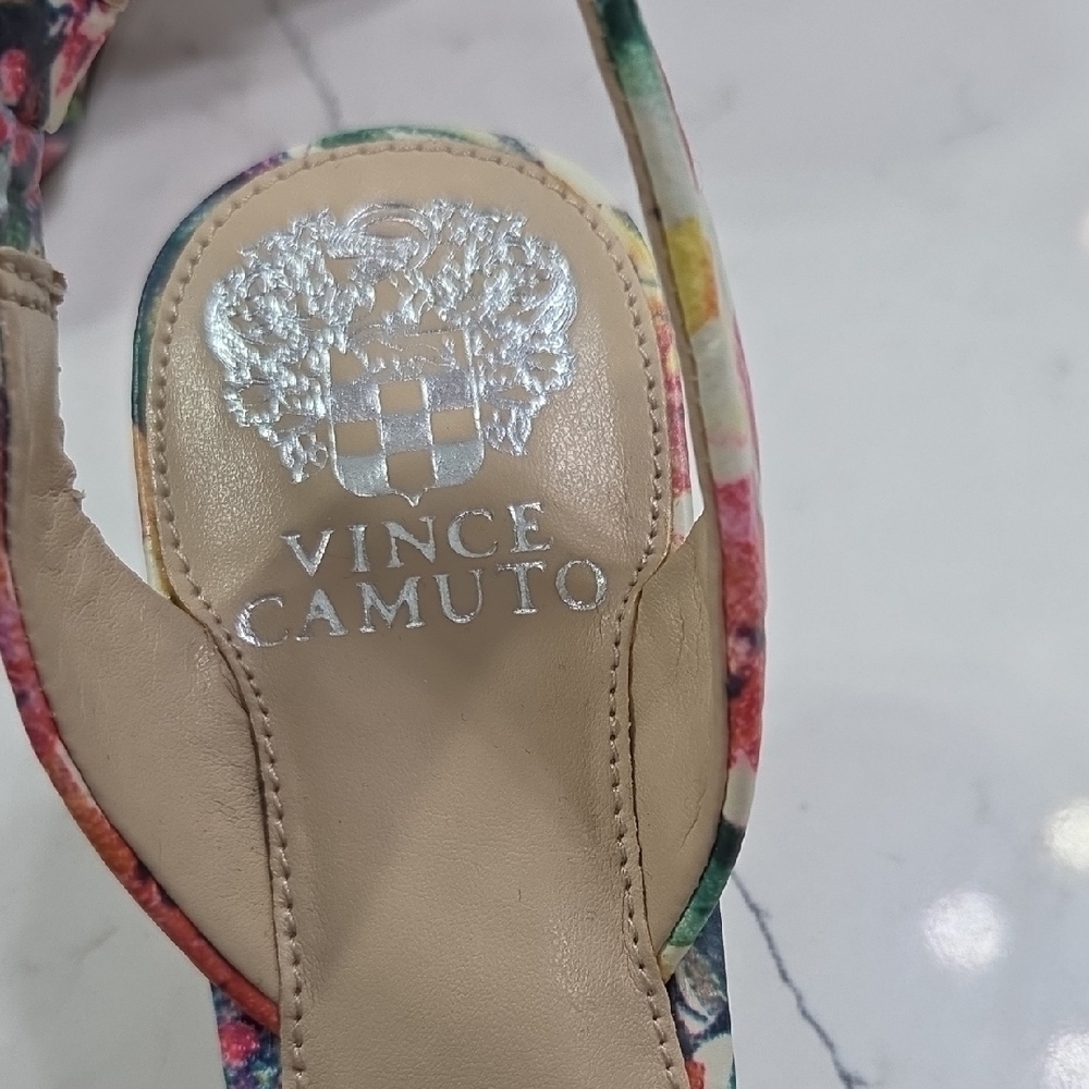 Vince Camuto Floral Slingback Heels Sz7 New Without Tag - Picture 3 of 8